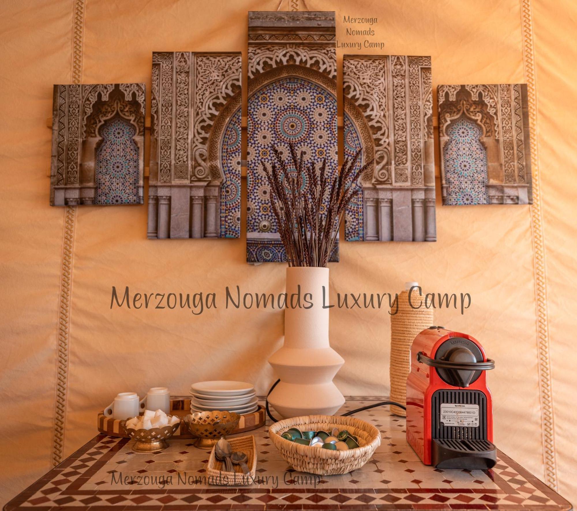 Merzouga Nomads Luxury Camp Extérieur photo