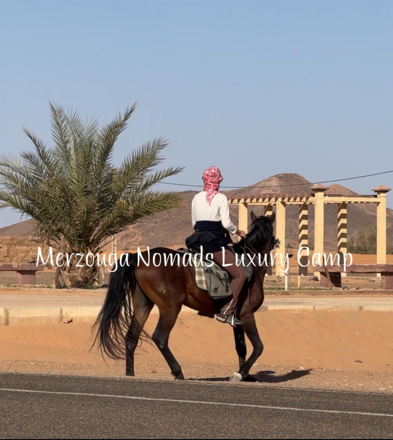 Merzouga Nomads Luxury Camp Extérieur photo