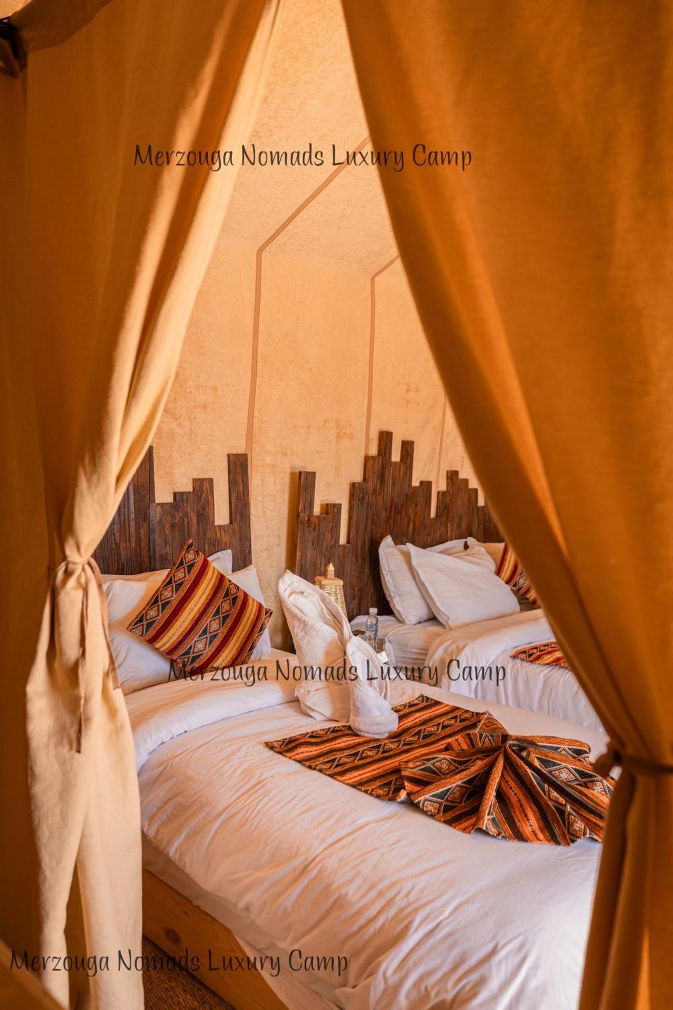 Merzouga Nomads Luxury Camp Extérieur photo