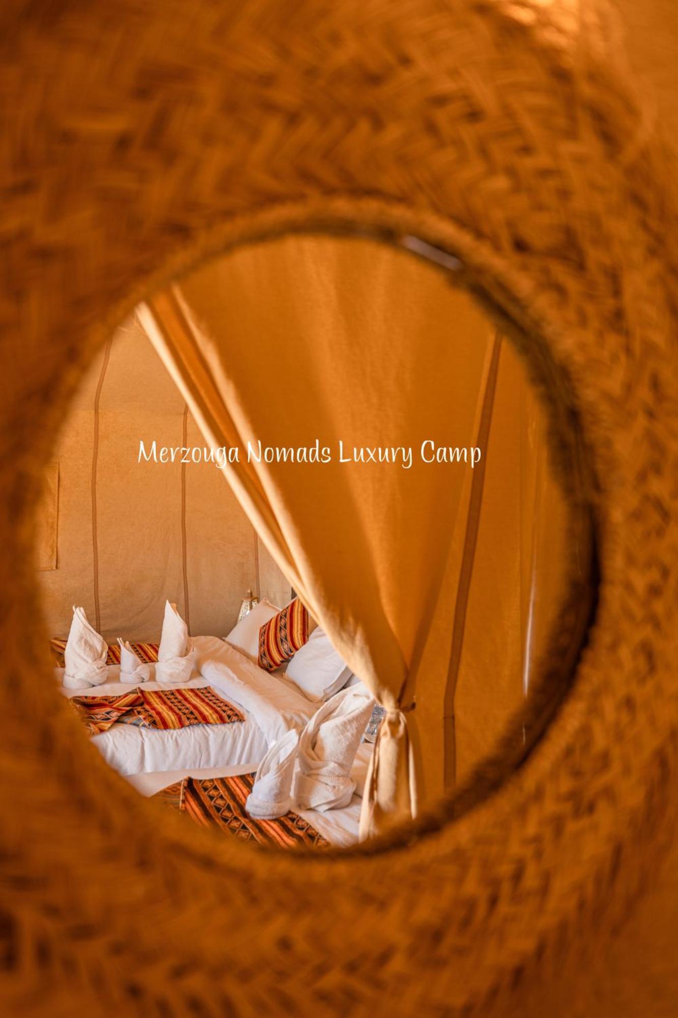 Merzouga Nomads Luxury Camp Extérieur photo