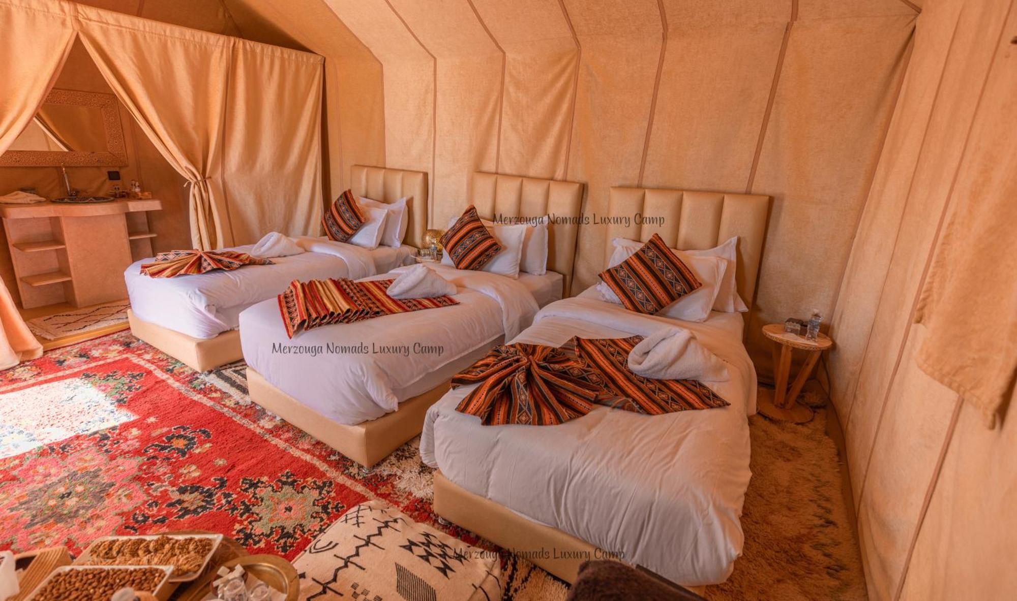 Merzouga Nomads Luxury Camp Extérieur photo