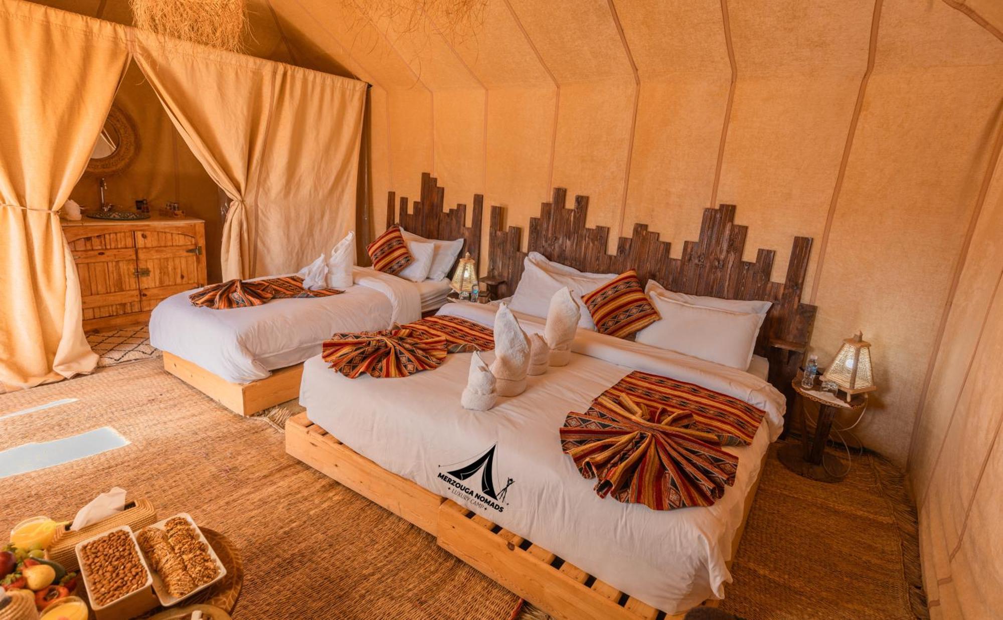 Merzouga Nomads Luxury Camp Extérieur photo